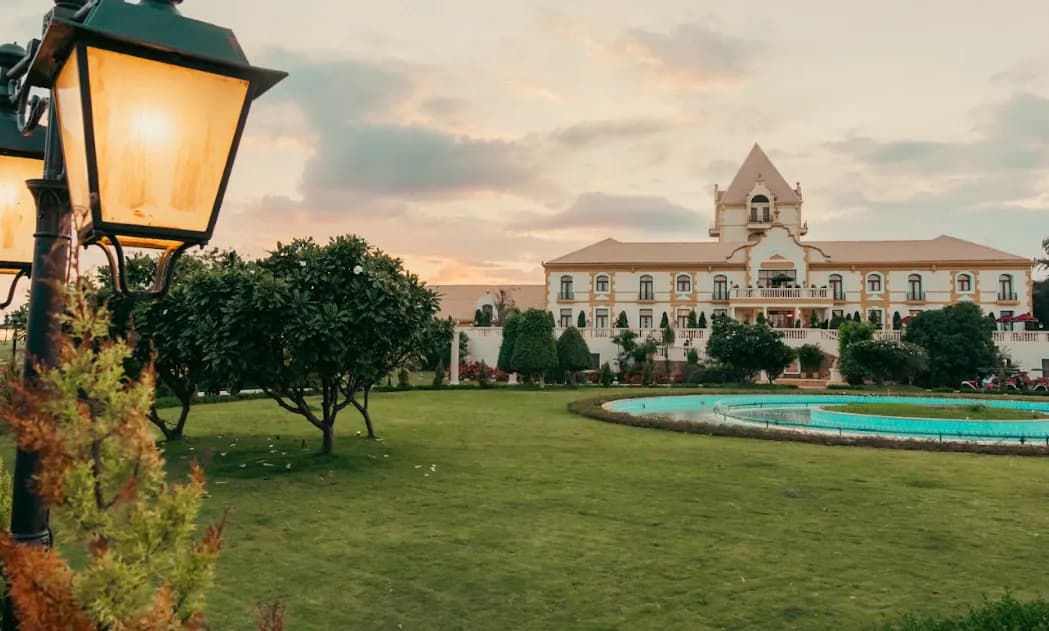 Find the Best Hotel in Pune for Your Next Stay