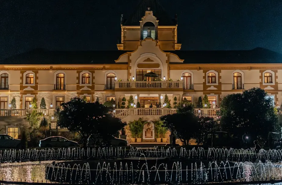 Looking for a Wedding Event Venue? Here Is What to Check Before Booking