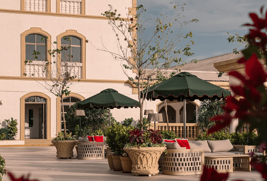 What To Look For in The Most Premium Hotels in India?