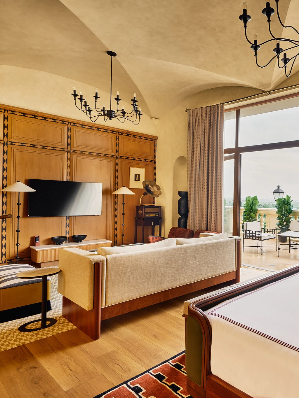 The Collector's Suite