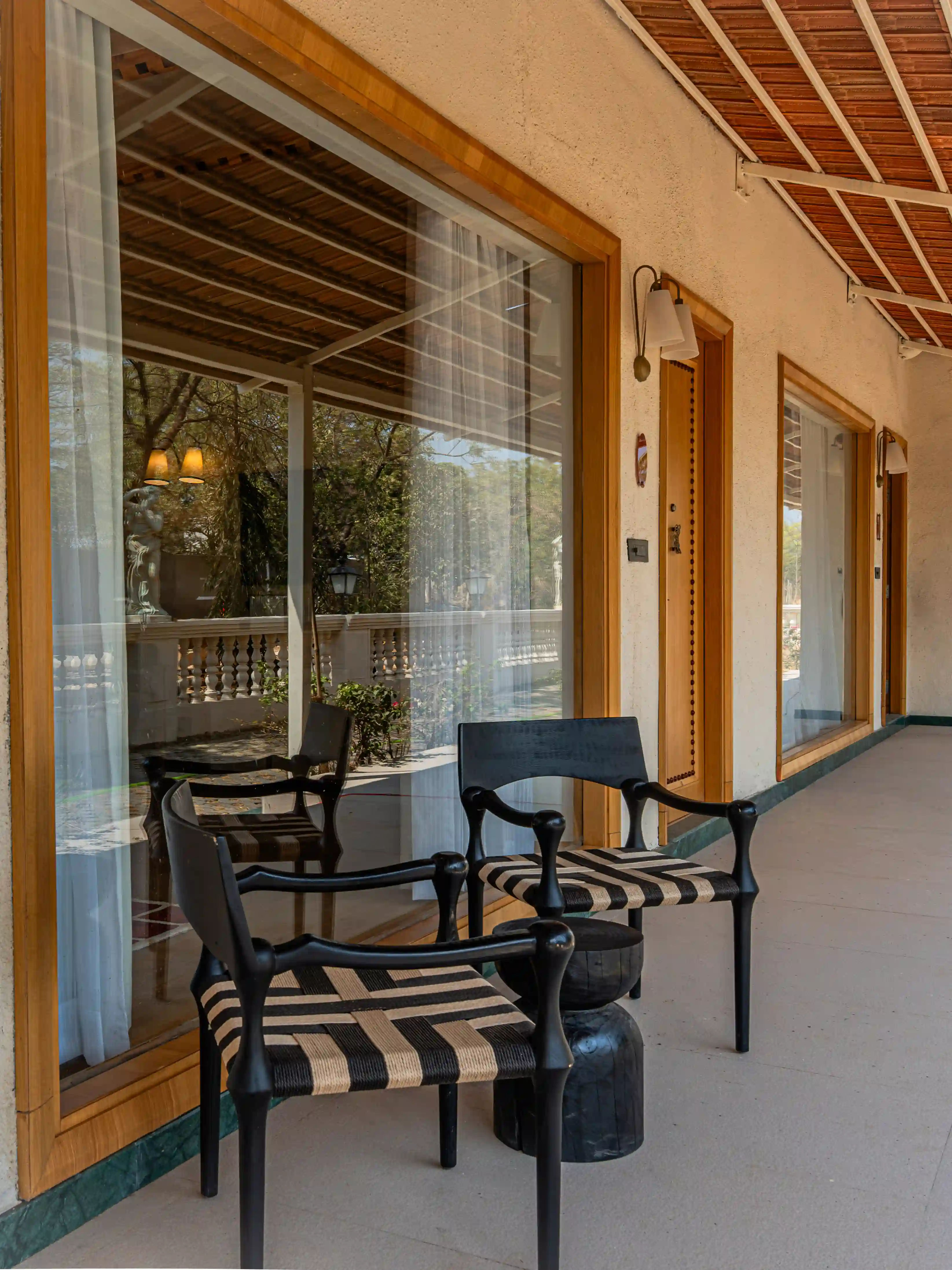 Reserve West Wing
